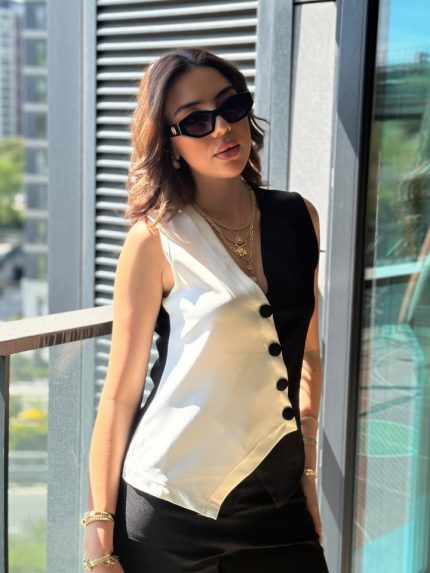 Kadın Sıfır Kol V Yakalı Düğmeli Blok Renkli Atlas Yelek